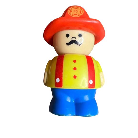 Ultra Rare Vintage 1992 Shelcore Toy Fire Rescue Truck W/ Fireman Combo Playset - Picture 7 of 9